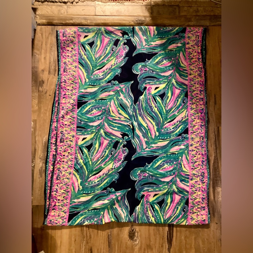 Lilly Pulitzer Vibrant Tropical Print Infinity Scarf Resort Luxury Vintage EUC - Picture 6 of 14